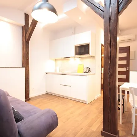 Apartament Castor *