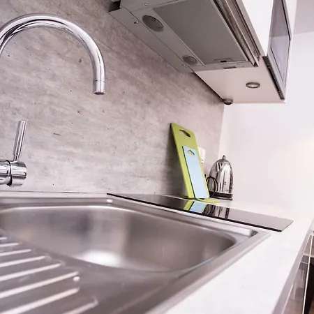 Apartament Castor *