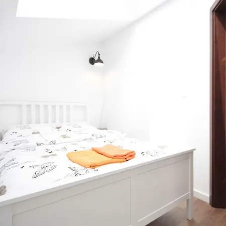 Daire Apartament Castor