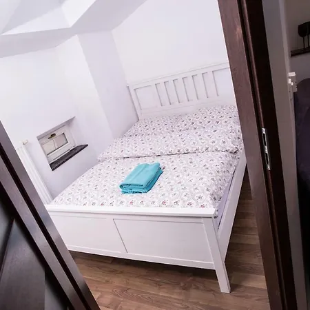 Apartament Castor Lägenhet